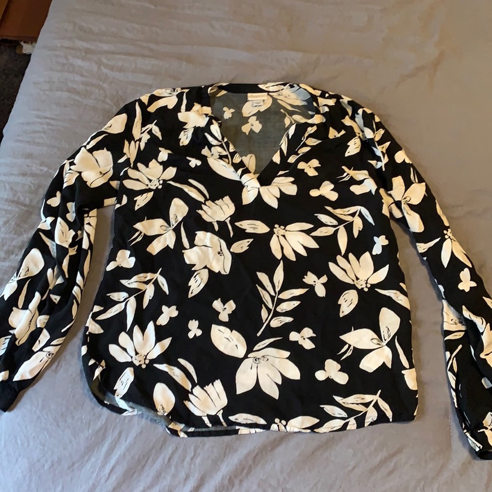Floral blouse long sleeve